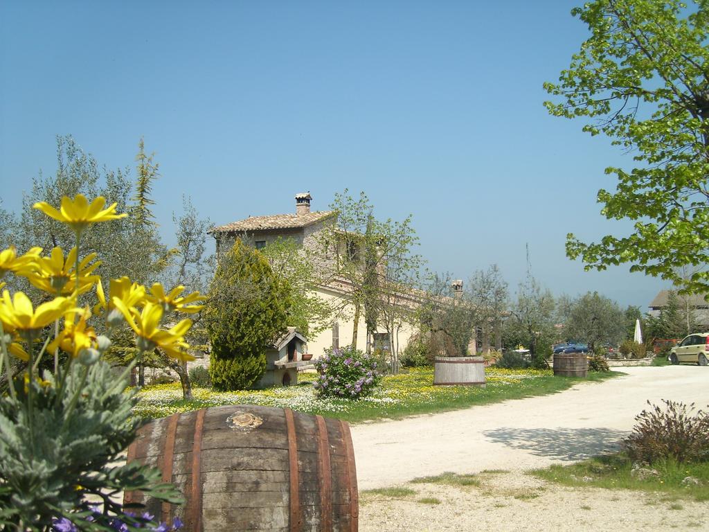 فيلا Giano dellʼUmbriaفي Fattoria Del Quondam المظهر الخارجي الصورة